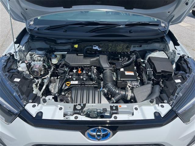 ライズ ＨＹＢＲＩＤ　Ｚ　登録済未使用車　禁煙車　衝突軽減Ｂ　純正９インチディスプレイ　Ｂｌｕｅｔｏｏｔｈ対応　Ｂカメラ　アダプティブクルーズコントロール　電子パーキング　ＬＥＤヘッドライト　スマートキー　純正アルミホイール（30枚目）