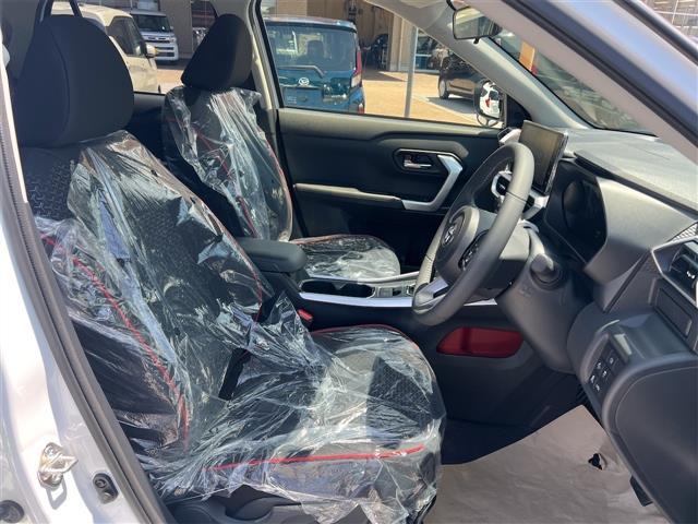 ライズ ＨＹＢＲＩＤ　Ｚ　登録済未使用車　禁煙車　衝突軽減Ｂ　純正９インチディスプレイ　Ｂｌｕｅｔｏｏｔｈ対応　Ｂカメラ　アダプティブクルーズコントロール　電子パーキング　ＬＥＤヘッドライト　スマートキー　純正アルミホイール（39枚目）