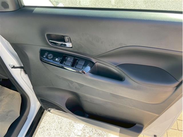 デリカミニ Ｇ　プレミアム　届出済未使用車　禁煙車　衝突軽減Ｂ　マイパイロット　全周囲カメラ　アダプティブクルーズコントロール　両側自動ドア　ＬＥＤヘッドライト　スマートキー　アイドリングストップ　純正アルミホイール（9枚目）