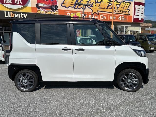 デリカミニ Ｇ　プレミアム　届出済未使用車　禁煙車　衝突軽減Ｂ　マイパイロット　全周囲カメラ　アダプティブクルーズコントロール　両側自動ドア　ＬＥＤヘッドライト　スマートキー　アイドリングストップ　純正アルミホイール（18枚目）