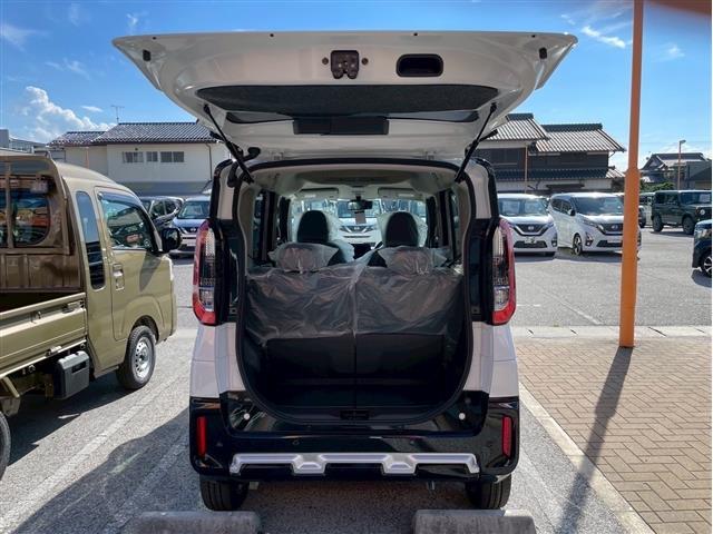 デリカミニ Ｇ　プレミアム　届出済未使用車　禁煙車　衝突軽減Ｂ　マイパイロット　全周囲カメラ　アダプティブクルーズコントロール　両側自動ドア　ＬＥＤヘッドライト　スマートキー　アイドリングストップ　純正アルミホイール（23枚目）