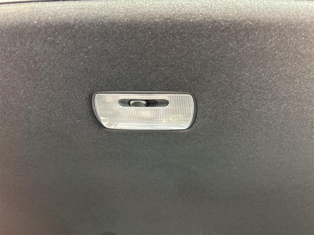 Ｎ－ＢＯＸカスタム Ｇ・Ｌホンダセンシング　ＥＴＣ　両側スライド・片側電動　レーンアシスト　衝突被害軽減システム　オートライト　スマートキー　アイドリングストップ　電動格納ミラー　ＣＶＴ　ＥＳＣ　ＣＤ　ＵＳＢ　アルミホイール　エアコン（35枚目）