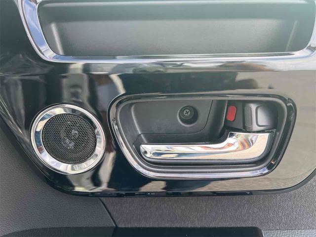 HONDA N-BOX CUSTOM L TURBO