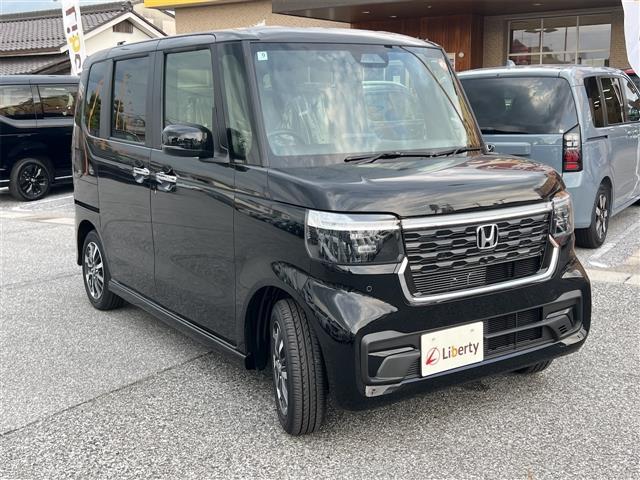 Ｎ－ＢＯＸカスタム ベースグレード　届出済未使用車　禁煙車　ＨｏｎｄａＳＥＮＳＩＮＧ　アダプティブクルーズコントロール　電子パーキング　ＬＥＤヘッドライト　フォグライト　スマートキー　プッシュスタート　アイドリングストップ　純正アルミ（15枚目）
