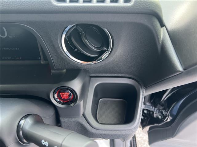 Ｎ－ＢＯＸカスタム ベースグレード　届出済未使用車　禁煙車　ＨｏｎｄａＳＥＮＳＩＮＧ　アダプティブクルーズコントロール　電子パーキング　ＬＥＤヘッドライト　フォグライト　スマートキー　プッシュスタート　アイドリングストップ　純正アルミ（39枚目）