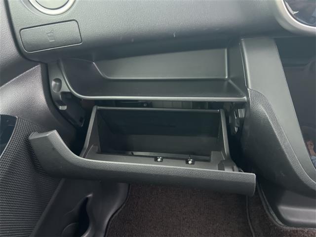 デイズルークス ハイウェイスター　Ｇターボ　衝突軽減Ｂ　純正ナビ　ＴＶ　Ｂｌｕｅｔｏｏｔｈ対応　両側自動ドア　クルーズコントロール　ＨＩＤヘッドライト　フォグライト　スマートキー　プッシュスタート　アイドリングストップ　革巻きステアリング（43枚目）