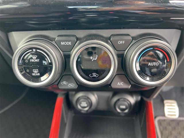 スイフトスポーツ ベースグレード　ＥＴＣ　ナビ　ＴＶ　オートクルーズコントロール　アルミホイール　ＬＥＤヘッドランプ　スマートキー　電動格納ミラー　シートヒーター　ＭＴ　盗難防止システム　衝突安全ボディ　ＡＢＳ　ＥＳＣ　ＣＤ　ＵＳＢ（8枚目）