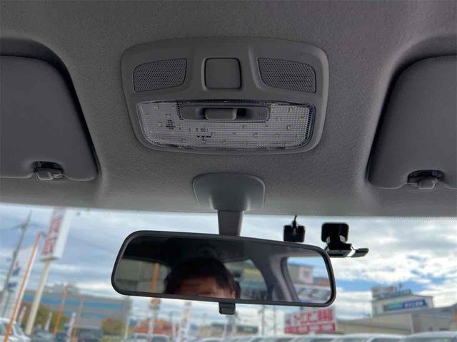 スイフトスポーツ ベースグレード　ＥＴＣ　ナビ　ＴＶ　オートクルーズコントロール　アルミホイール　ＬＥＤヘッドランプ　スマートキー　電動格納ミラー　シートヒーター　ＭＴ　盗難防止システム　衝突安全ボディ　ＡＢＳ　ＥＳＣ　ＣＤ　ＵＳＢ（40枚目）