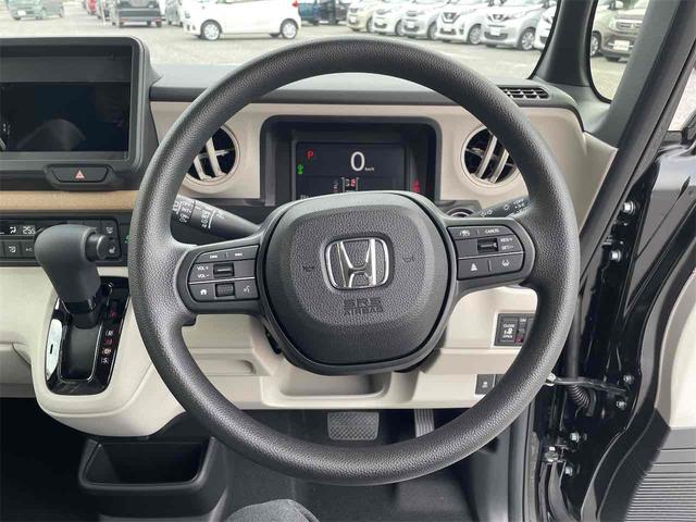 N-BOX ベースグレード バックカメラ 両側スライド・片側電動 オートクルーズコントロール スマートキー アイドリングストップ 電動格納ミラー シートヒーター ベンチシート CVT ABS ESC チップアップシート エアコン(6枚目)