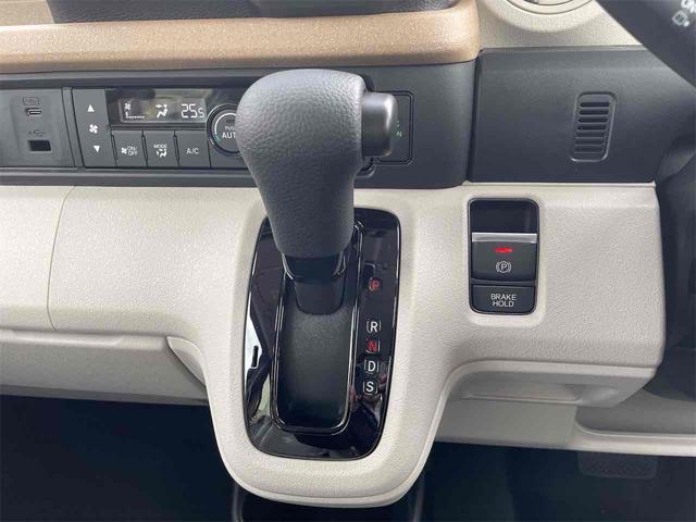 N-BOX ベースグレード バックカメラ 両側スライド・片側電動 オートクルーズコントロール スマートキー アイドリングストップ 電動格納ミラー シートヒーター ベンチシート CVT ABS ESC チップアップシート エアコン(8枚目)