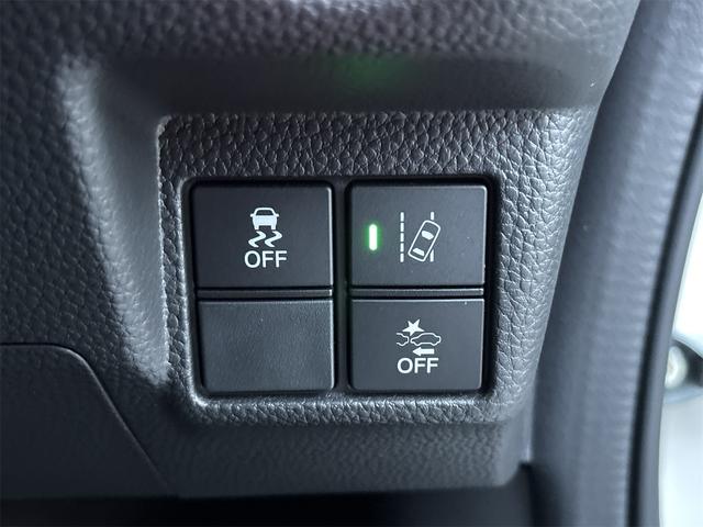 Ｎ－ＢＯＸカスタム Ｇ・Ｌホンダセンシング　ＥＴＣ　バックカメラ　両側スライド・片側電動　ナビ　ＴＶ　クリアランスソナー　オートクルーズコントロール　レーンアシスト　衝突被害軽減システム　オートライト　スマートキー（16枚目）