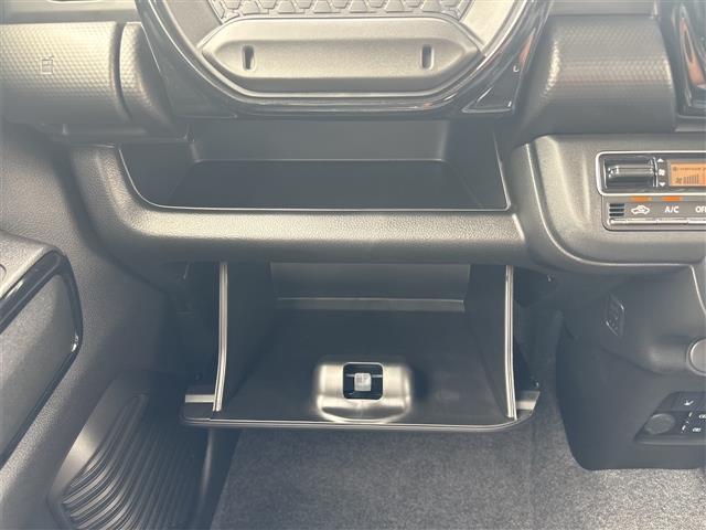 ハスラー ハイブリッドＸ　クリアランスソナー　オートクルーズコントロール　レーンアシスト　衝突被害軽減システム　オートライト　ＬＥＤヘッドランプ　スマートキー　アイドリングストップ　電動格納ミラー　シートヒーター　ＣＶＴ（40枚目）