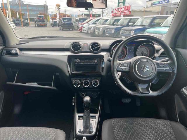 スイフト XG ETC クリアランスソナー オートクルーズコントロール レーンアシスト 衝突被害軽減システム スマートキー 電動格納ミラー シートヒーター CVT 盗難防止システム 衝突安全ボディ ABS ESC(5枚目)