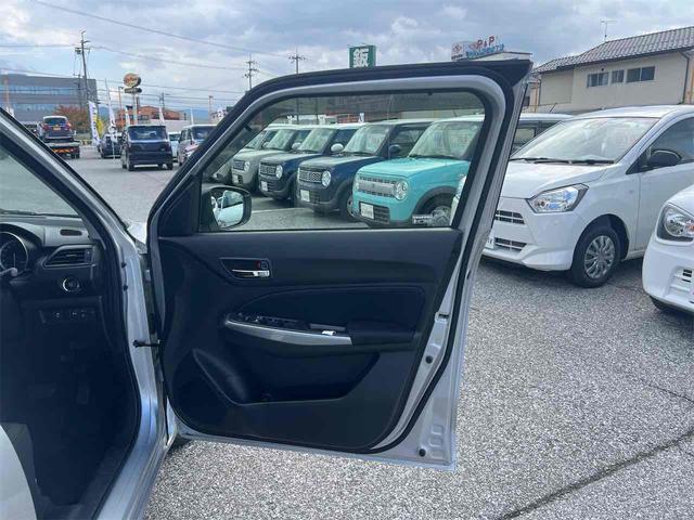 スイフト XG ETC クリアランスソナー オートクルーズコントロール レーンアシスト 衝突被害軽減システム スマートキー 電動格納ミラー シートヒーター CVT 盗難防止システム 衝突安全ボディ ABS ESC(35枚目)