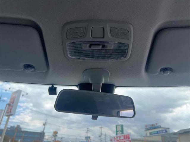 スイフト XG ETC クリアランスソナー オートクルーズコントロール レーンアシスト 衝突被害軽減システム スマートキー 電動格納ミラー シートヒーター CVT 盗難防止システム 衝突安全ボディ ABS ESC(43枚目)