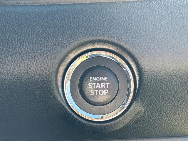 スイフトスポーツ ベースグレード　クリアランスソナー　オートクルーズコントロール　レーンアシスト　衝突被害軽減システム　アルミホイール　オートライト　ＬＥＤヘッドランプ　スマートキー　電動格納ミラー　シートヒーター（10枚目）