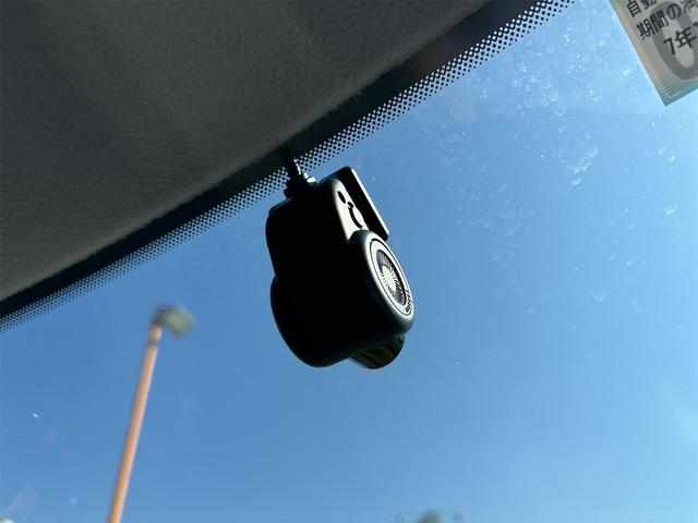 スイフトスポーツ ベースグレード　クリアランスソナー　オートクルーズコントロール　レーンアシスト　衝突被害軽減システム　アルミホイール　オートライト　ＬＥＤヘッドランプ　スマートキー　電動格納ミラー　シートヒーター（12枚目）