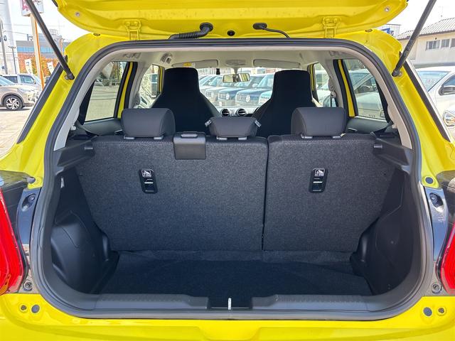 スイフトスポーツ ベースグレード　クリアランスソナー　オートクルーズコントロール　レーンアシスト　衝突被害軽減システム　アルミホイール　オートライト　ＬＥＤヘッドランプ　スマートキー　電動格納ミラー　シートヒーター（20枚目）