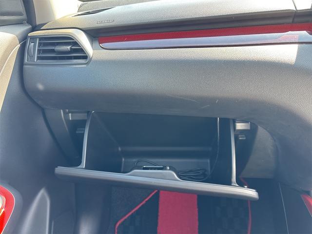 スイフトスポーツ ベースグレード　クリアランスソナー　オートクルーズコントロール　レーンアシスト　衝突被害軽減システム　アルミホイール　オートライト　ＬＥＤヘッドランプ　スマートキー　電動格納ミラー　シートヒーター（36枚目）