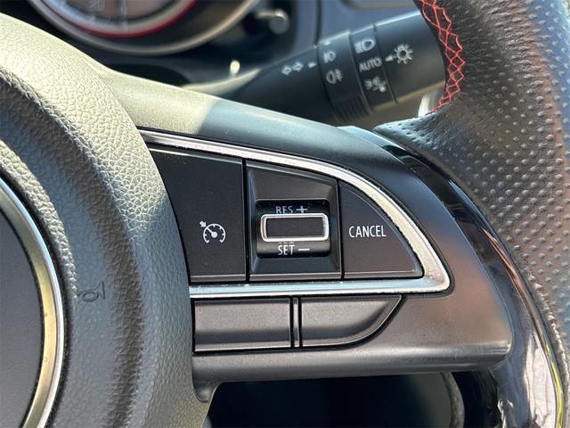 スイフトスポーツ ベースグレード　クリアランスソナー　オートクルーズコントロール　レーンアシスト　衝突被害軽減システム　アルミホイール　オートライト　ＬＥＤヘッドランプ　スマートキー　電動格納ミラー　シートヒーター（43枚目）