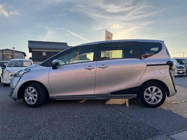 シエンタ Ｇ　ＥＴＣ　バックカメラ　ナビ　ＴＶ　レーンアシスト　衝突被害軽減システム　両側電動スライドドア　オートマチックハイビーム　スマートキー　アイドリングストップ　電動格納ミラー（18枚目）