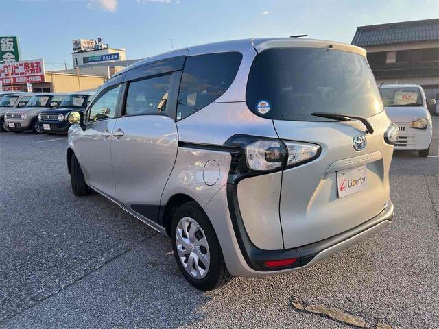 シエンタ Ｇ　ＥＴＣ　バックカメラ　ナビ　ＴＶ　レーンアシスト　衝突被害軽減システム　両側電動スライドドア　オートマチックハイビーム　スマートキー　アイドリングストップ　電動格納ミラー（21枚目）