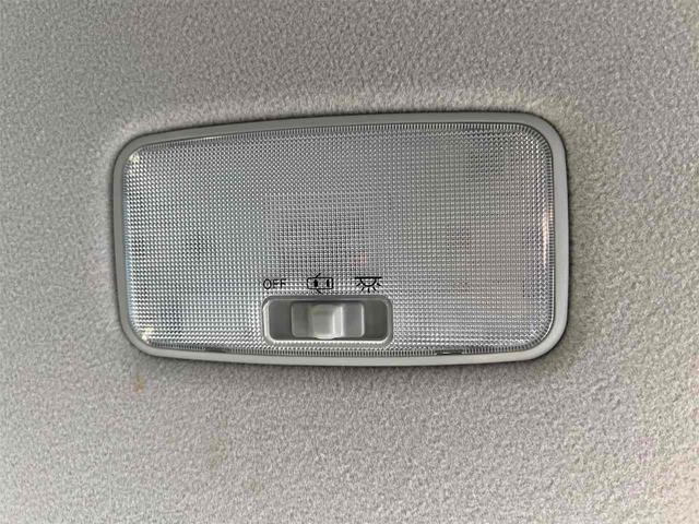 シエンタ Ｇ　ＥＴＣ　バックカメラ　ナビ　ＴＶ　レーンアシスト　衝突被害軽減システム　両側電動スライドドア　オートマチックハイビーム　スマートキー　アイドリングストップ　電動格納ミラー（36枚目）