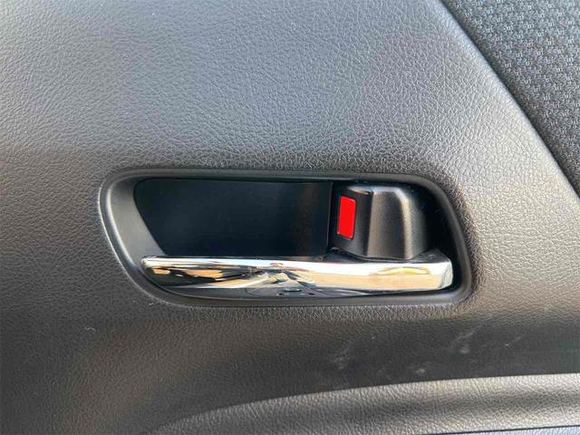 シエンタ Ｇ　ＥＴＣ　バックカメラ　ナビ　ＴＶ　レーンアシスト　衝突被害軽減システム　両側電動スライドドア　オートマチックハイビーム　スマートキー　アイドリングストップ　電動格納ミラー（38枚目）