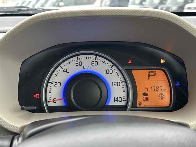 アルト L クリアランスソナー レーンアシスト 衝突被害軽減システム オートライト アイドリングストップ シートヒーター CVT ESC CD ミュージックプレイヤー接続可 エアコン(44枚目)