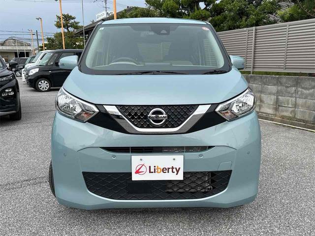 デイズ X 全周囲カメラ ナビ TV クリアランスソナー 衝突被害軽減システム オートライト スマートキー アイドリングストップ 電動格納ミラー CVT CD USB(15枚目)