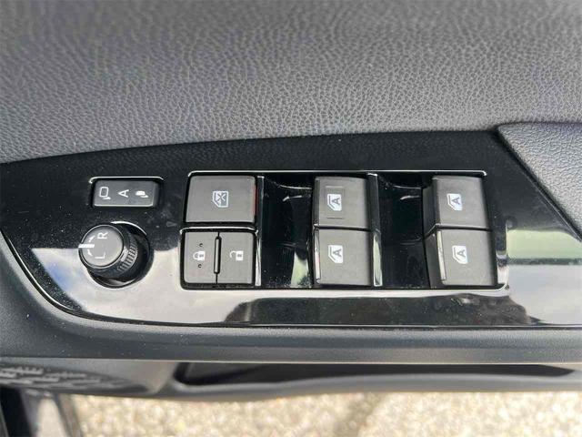 プリウス Sツーリングセレクション ETC クリアランスソナー レーンアシスト バックカメラ ナビ TV アルミホイール LEDヘッドランプ CVT スマートキー 電動格納ミラー 盗難防止システム 衝突安全ボディ(14枚目)