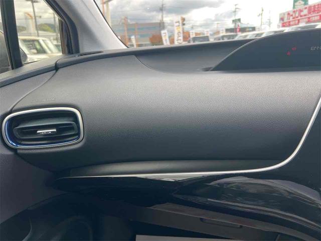プリウス Sツーリングセレクション ETC クリアランスソナー レーンアシスト バックカメラ ナビ TV アルミホイール LEDヘッドランプ CVT スマートキー 電動格納ミラー 盗難防止システム 衝突安全ボディ(44枚目)