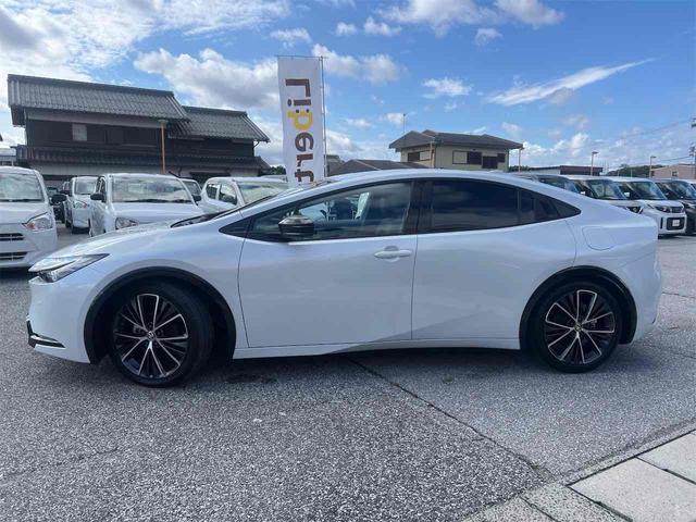 プリウス Z クリアランスソナー レーンアシスト オートクルーズコントロール パークアシスト 衝突被害軽減システム 全周囲カメラ アルミホイール オートマチックハイビーム LEDヘッドランプ CVT シートヒーター(21枚目)