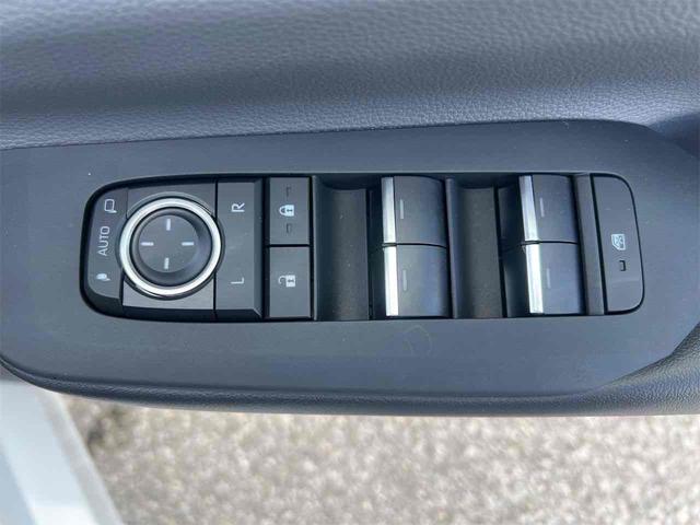 プリウス Z クリアランスソナー レーンアシスト オートクルーズコントロール パークアシスト 衝突被害軽減システム 全周囲カメラ アルミホイール オートマチックハイビーム LEDヘッドランプ CVT シートヒーター(41枚目)