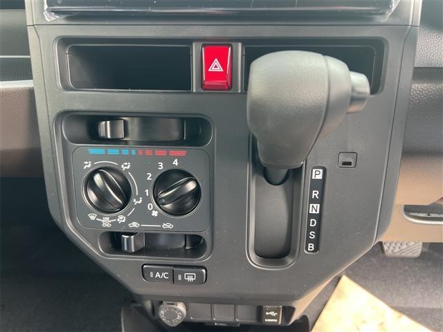 ルーミー X バックカメラ TV 両側スライド・片側電動 クリアランスソナー 衝突被害軽減システム オートライト スマートキー アイドリングストップ 電動格納ミラー CVT 盗難防止システム 衝突安全ボディ ABS(11枚目)