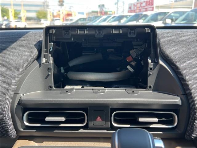 フリード エアー EX バックカメラ クリアランスソナー オートクルーズコントロール レーンアシスト 衝突被害軽減システム 両側電動スライドドア オートライト LEDヘッドランプ スマートキー 電動格納ミラー シートヒーター(10枚目)