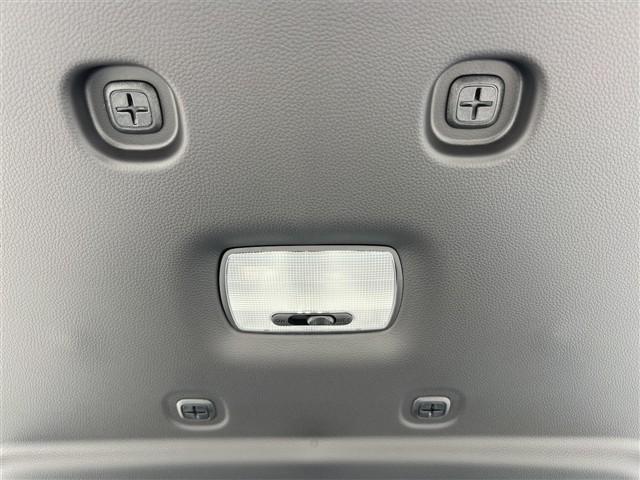 フリード エアー EX バックカメラ クリアランスソナー オートクルーズコントロール レーンアシスト 衝突被害軽減システム 両側電動スライドドア オートライト LEDヘッドランプ スマートキー 電動格納ミラー シートヒーター(36枚目)