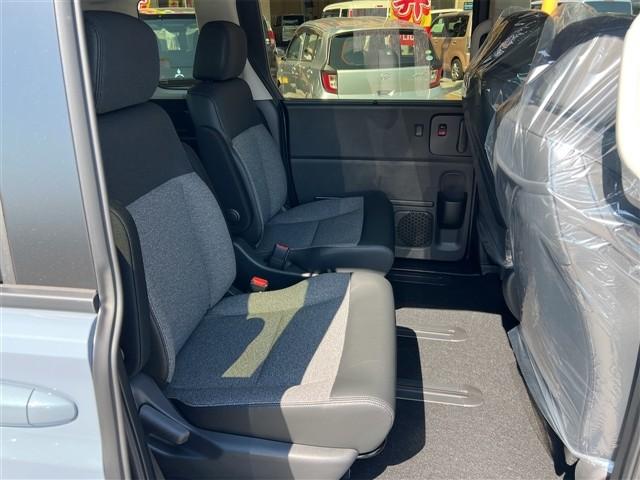 フリード エアー EX バックカメラ クリアランスソナー オートクルーズコントロール レーンアシスト 衝突被害軽減システム 両側電動スライドドア オートライト LEDヘッドランプ スマートキー 電動格納ミラー シートヒーター(38枚目)