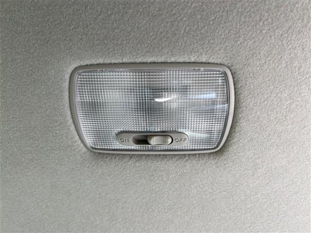 フリード エアー EX バックカメラ クリアランスソナー オートクルーズコントロール レーンアシスト 衝突被害軽減システム 両側電動スライドドア オートライト LEDヘッドランプ スマートキー 電動格納ミラー シートヒーター(44枚目)