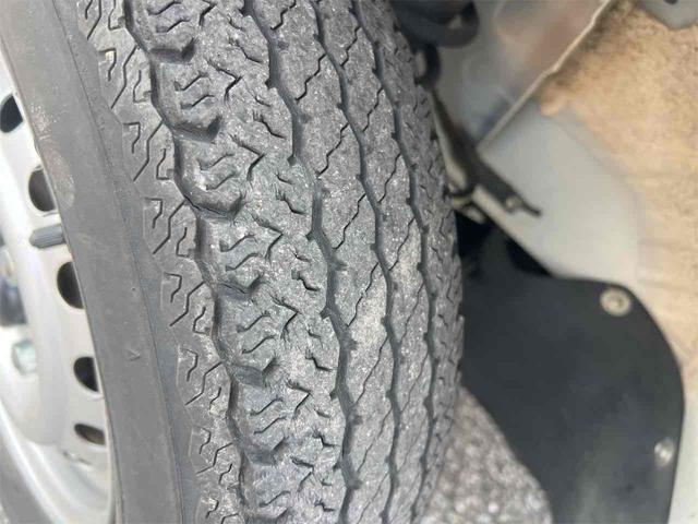 ハイゼットトラック ジャンボSAIIIt 4WD AT 衝突被害軽減システム ETC キーレスエントリー ESC エアコン パワーウィンドウ 運転席エアバッグ 助手席エアバッグ(13枚目)