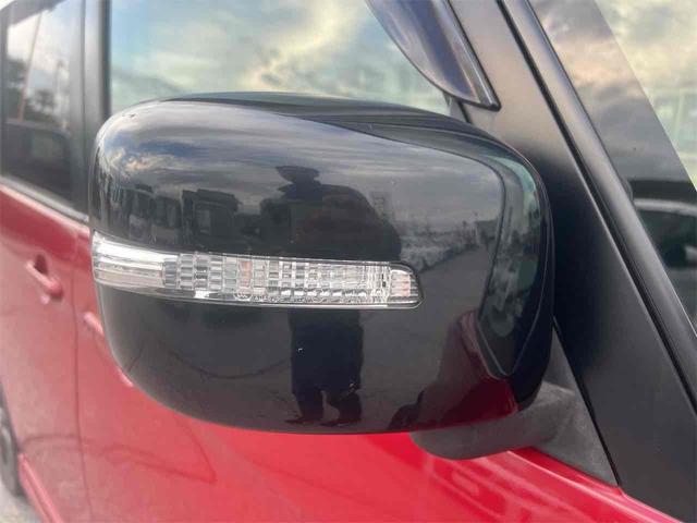 スペーシアカスタム ＸＳリミテッド　両側電動スライドドア　ナビ　ＴＶ　衝突被害軽減システム　オートライト　スマートキー　アイドリングストップ　電動格納ミラー　シートヒーター　ベンチシート　ＣＶＴ　ＥＳＣ　ＣＤ　ＵＳＢ　アルミホイール（29枚目）