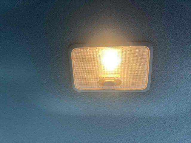 スペーシアカスタム ＸＳリミテッド　両側電動スライドドア　ナビ　ＴＶ　衝突被害軽減システム　オートライト　スマートキー　アイドリングストップ　電動格納ミラー　シートヒーター　ベンチシート　ＣＶＴ　ＥＳＣ　ＣＤ　ＵＳＢ　アルミホイール（35枚目）