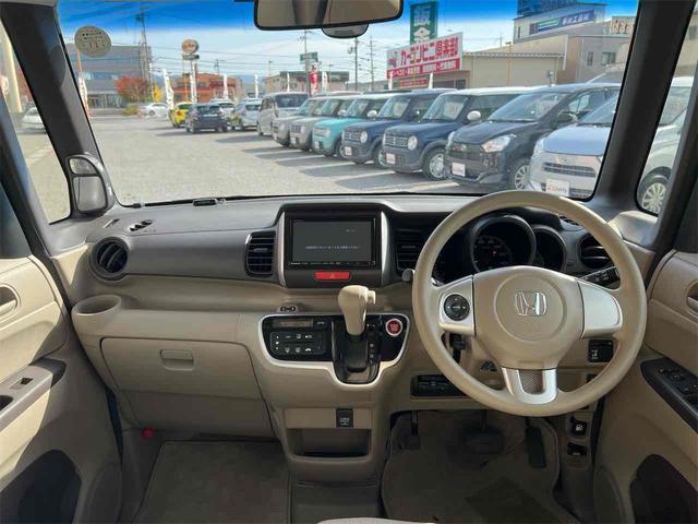 Ｎ－ＢＯＸ Ｇ・Ｌパッケージ　ＥＴＣ　バックカメラ　両側スライド・片側電動　スマートキー　アイドリングストップ　電動格納ミラー　ベンチシート　ＣＶＴ　ＥＳＣ　チップアップシート　エアコン　パワーウィンドウ（5枚目）