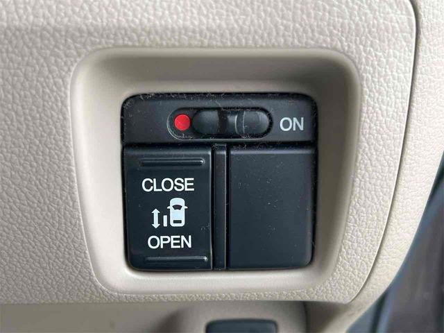 Ｎ－ＢＯＸ Ｇ・Ｌパッケージ　ＥＴＣ　バックカメラ　両側スライド・片側電動　スマートキー　アイドリングストップ　電動格納ミラー　ベンチシート　ＣＶＴ　ＥＳＣ　チップアップシート　エアコン　パワーウィンドウ（8枚目）