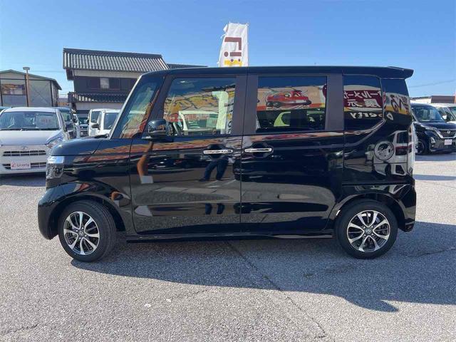 N-BOXカスタム ベースグレード バックカメラ 両側スライド・片側電動 クリアランスソナー レーンアシスト オートライト スマートキー 電動格納ミラー CVT ESC チップアップシート アルミホイール エアコン パワーウィンドウ(18枚目)