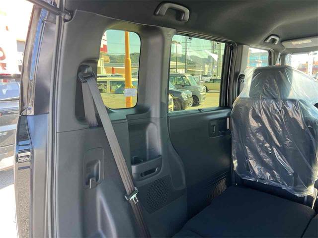 N-BOXカスタム ベースグレード バックカメラ 両側スライド・片側電動 クリアランスソナー レーンアシスト オートライト スマートキー 電動格納ミラー CVT ESC チップアップシート アルミホイール エアコン パワーウィンドウ(34枚目)