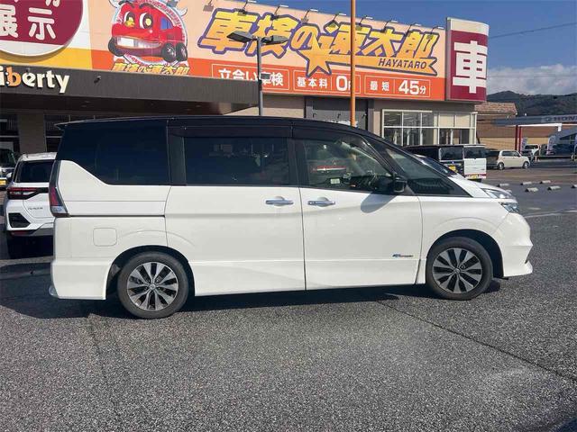 日産 セレナ 16枚目