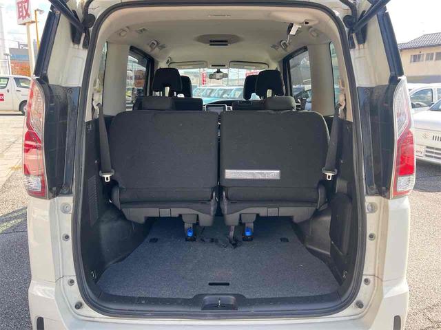 日産 セレナ 21枚目