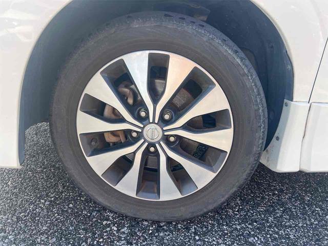 日産 セレナ 23枚目