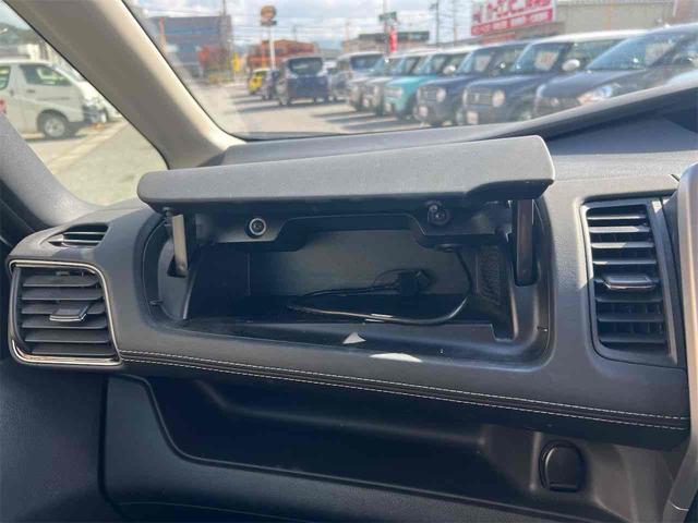 日産 セレナ 44枚目